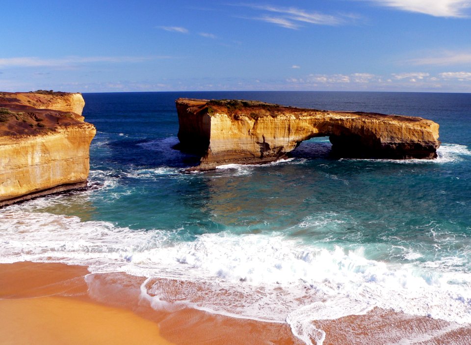 London Bridge Australia. photo