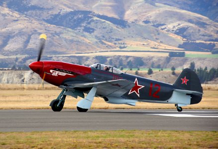 Yakovlev Yak 3-M photo