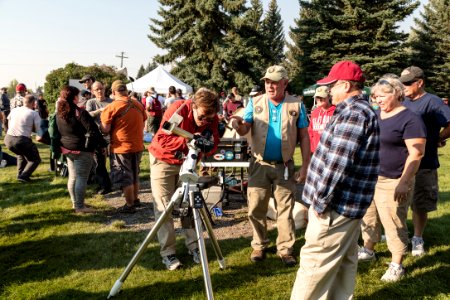 Solar viewing scopes (2)
