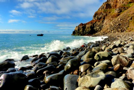 Boulder Bay.Banks Peninsular FZ200 photo