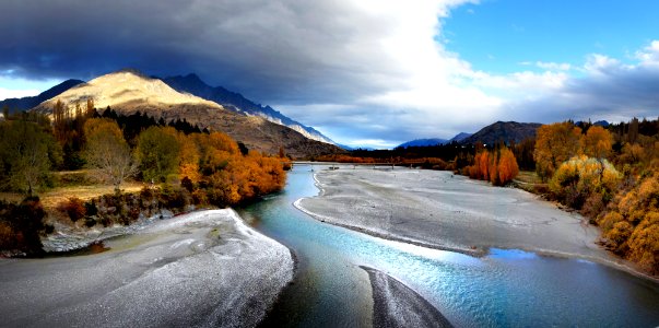 Gold on the Shotover River. NZ photo