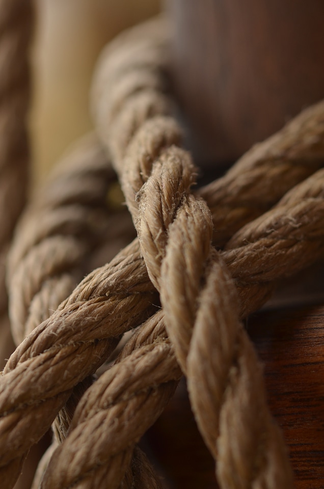 Fixing knitting leash
