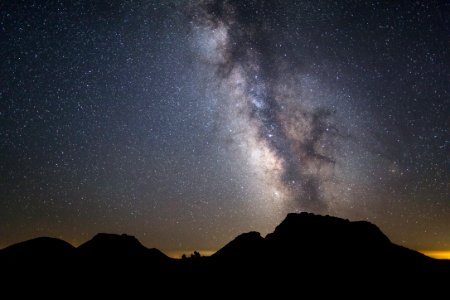 Milky Way over Spatter Cones (wide)