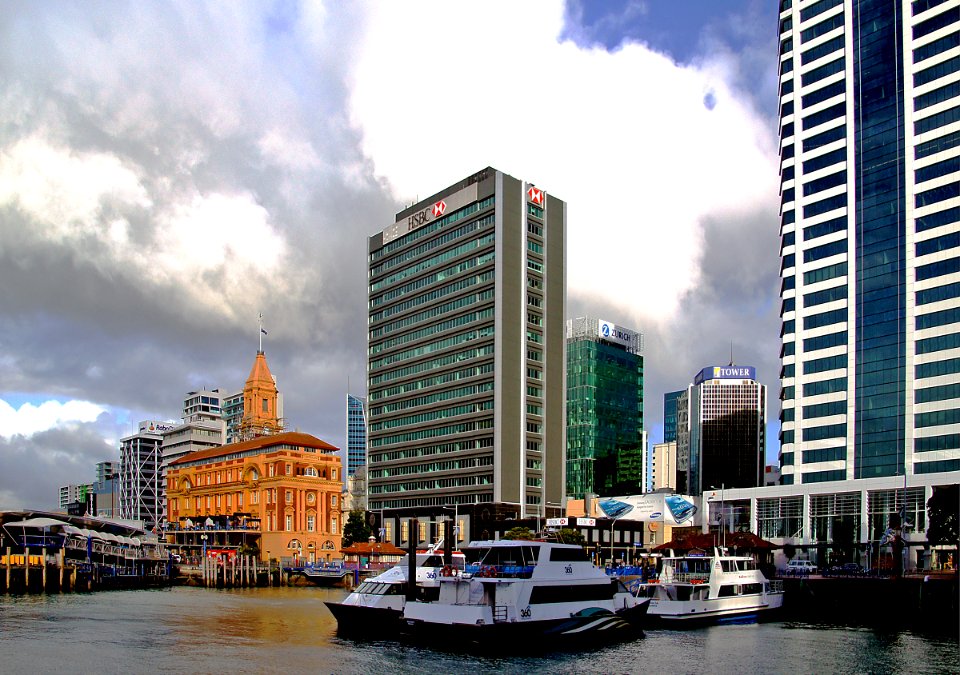 Ferry terminl Auckland (14)