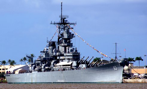 USS Missouri. Pearl Harbour. photo