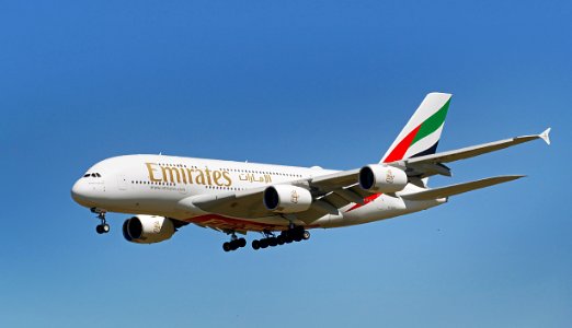 A6-EUH Emirates Airbus A380-861 photo