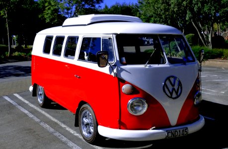 1966 Volkswagon Kombi. photo