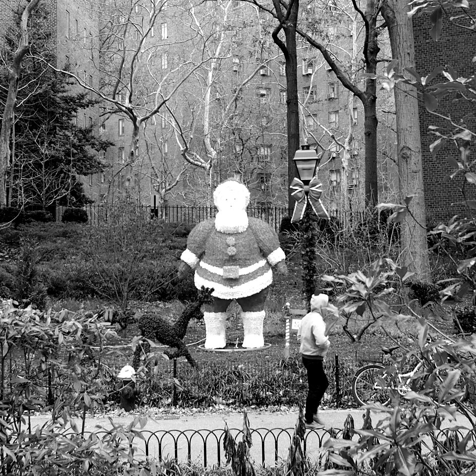 Santa is coming to Stuyvesant  Town