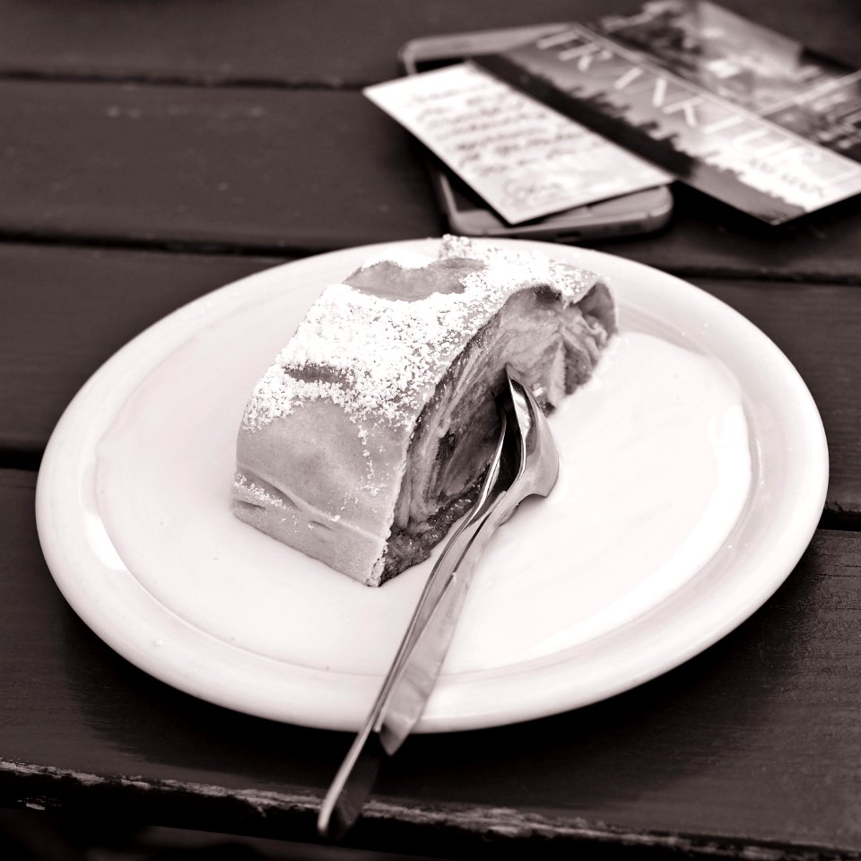 Apfelstrudel