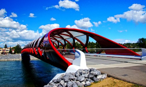Peace Bridge Calgary (1) photo