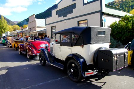 Arrowtown parade photo