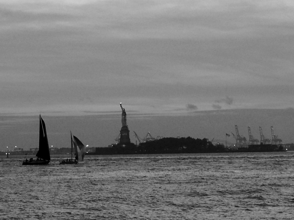 New York autumn sailing
