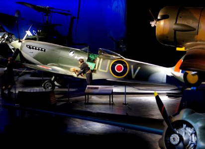 Supermarine Spitfire LF XV1E (10)