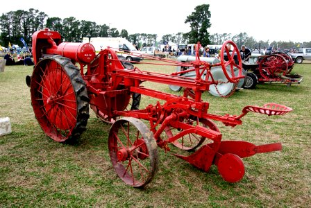 Moline Tractor Plough 1920