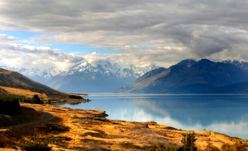 Lake Pukaki and Mt Cook. NZ photo