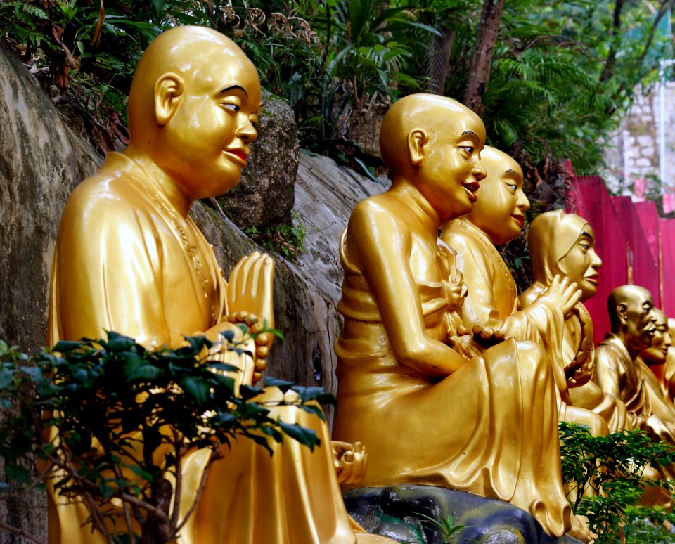 Temple of 10.000 Buddhas HK.