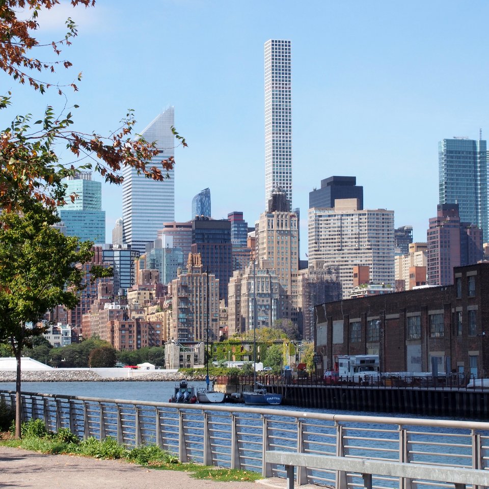 LIC view from the LIC food market