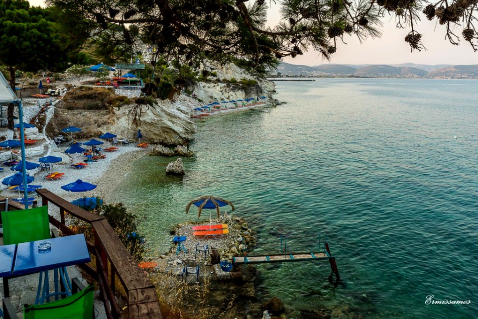 Pappa Beach by Ermis Praxitelous