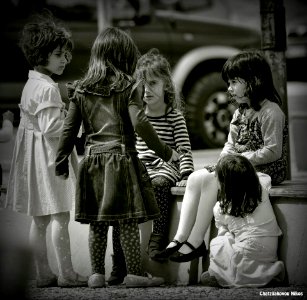 Girls chat in Samos Town