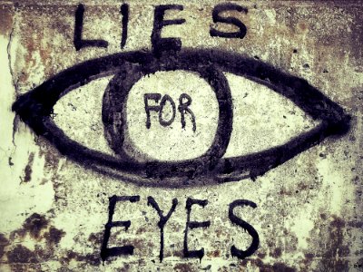Delusions Of A Paranoid Schizophrenic - Damaged People Under Capitalism