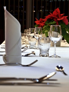 Event tableware the adoption of
