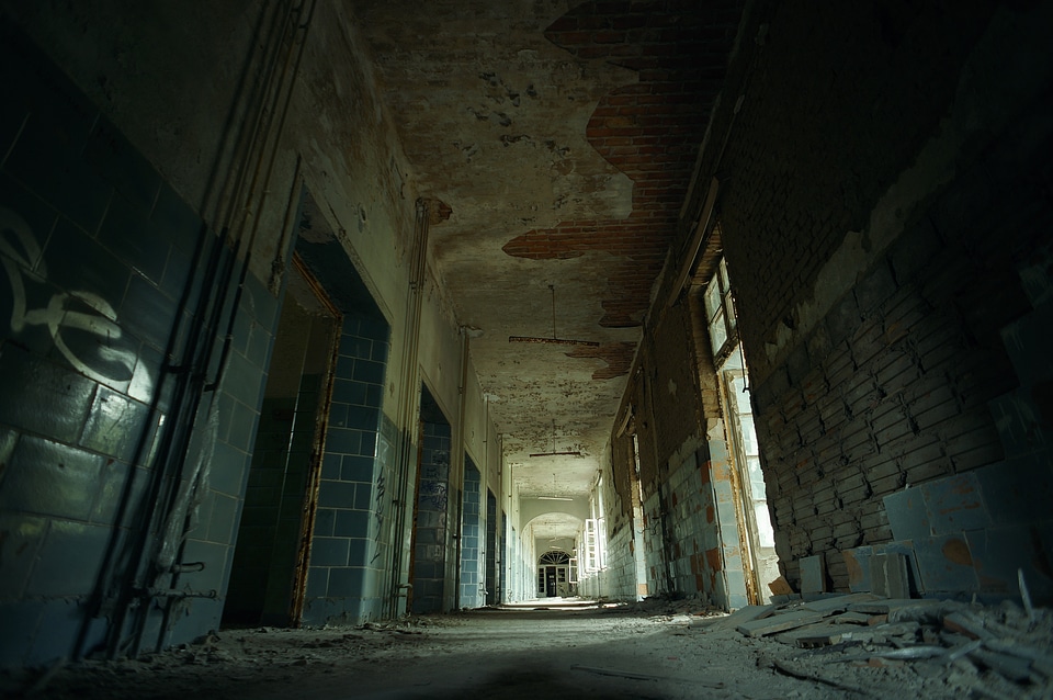 Abandoned decay forgotten