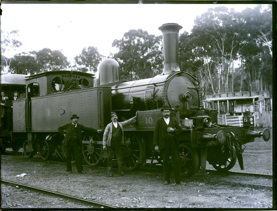 Locomotive Number 10 at Toronto, NSW, (Hetton Wheeler's picnic) 1899