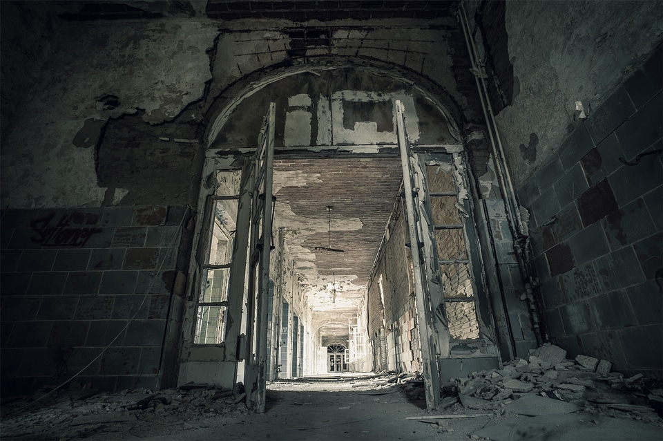 Abandoned decay forgotten
