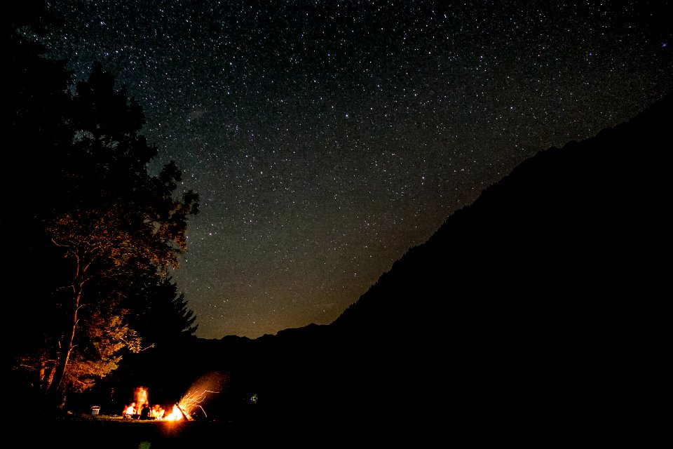 Universe of Hope and Love ( Creative Commons )