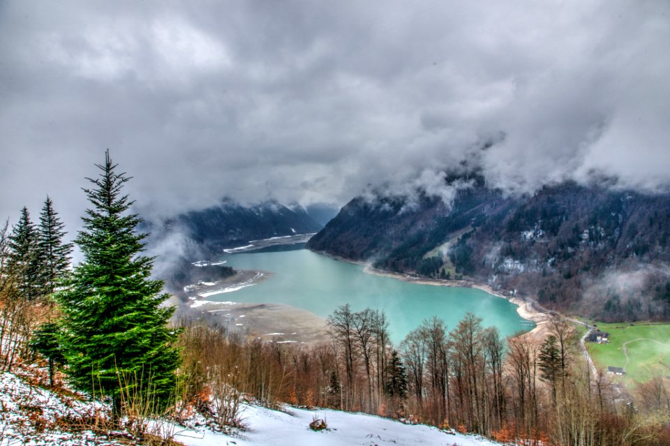 Klöntal ( Creative Commons)