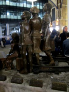 Kindertransport – The Arrival (Frank Meisler, 2006) - Liverpool Street Station - Bishopsgate - London photo