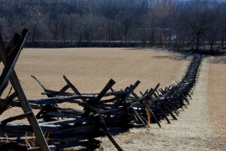 Fence lining the battlefield, Schoolhouse Ridge South, NPS Photo/J. Chapman