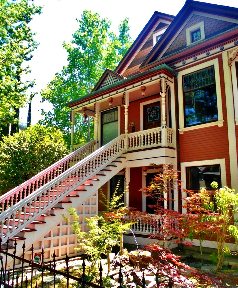 Sacramento Historic Neighborhood