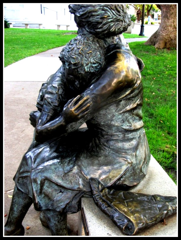 Police Officer Memorial, Sacramento, California photo