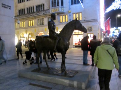 "Horse and Rider" (Elisabeth Frink, 1974) - 1 New Bond Street - Mayfair - London