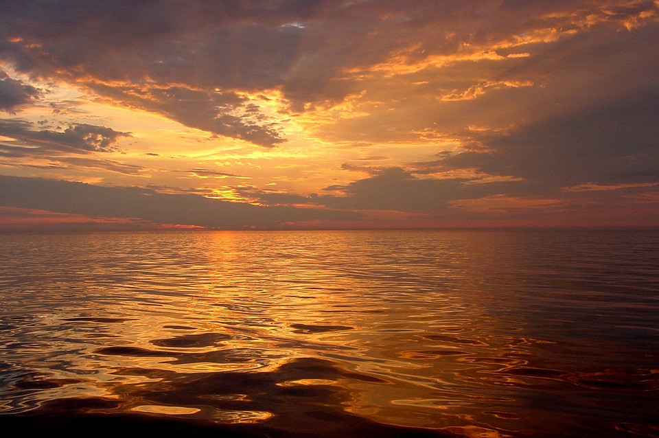 Dusk sunshine sky