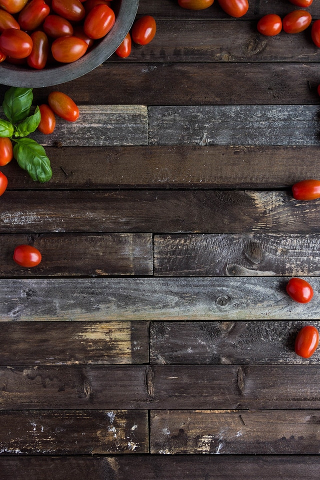 Tomatoes wooden wood photo