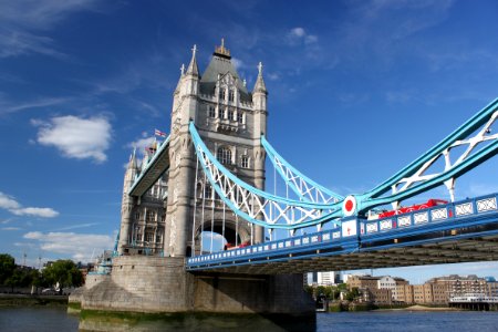 London - Tower Bridge photo