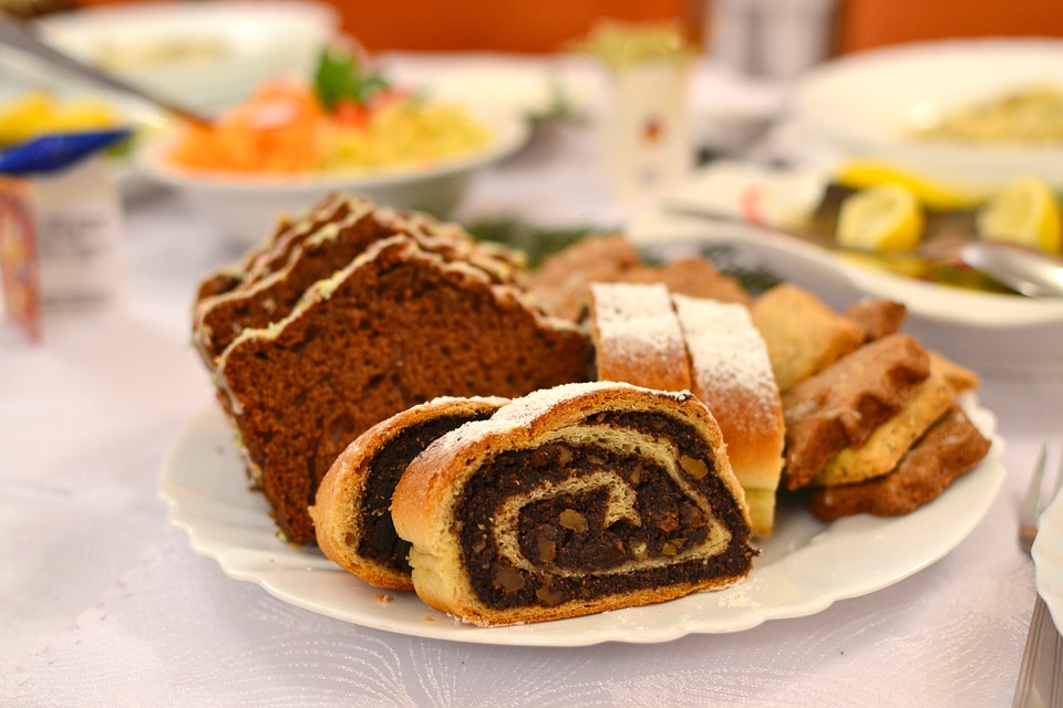 Holidays cakes eating