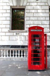 London phone box photo