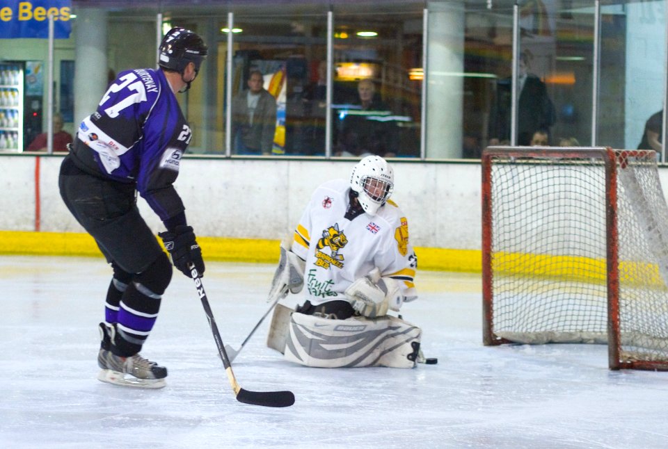 Bracknell Bees Vs Manchester Pheonix