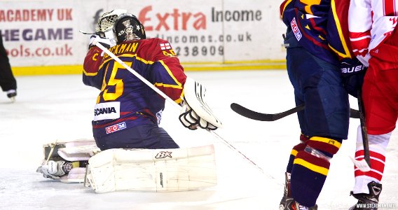 Ice Hockey - Guildford Flames At Swindon Wildcats