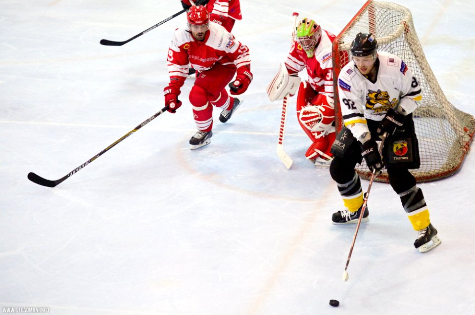Bracknell Bees Vs Swindon Wildcats