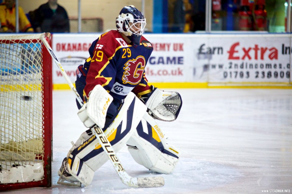 Ice Hockey - Guildford Flames At Swindon Wildcats