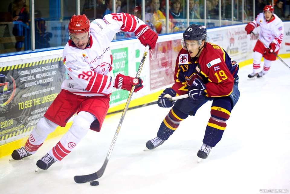 Ice Hockey - Guildford Flames At Swindon Wildcats
