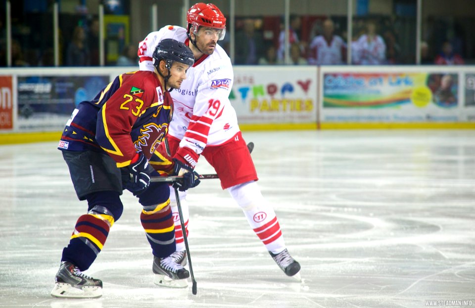 Ice Hockey - Guildford Flames At Swindon Wildcats