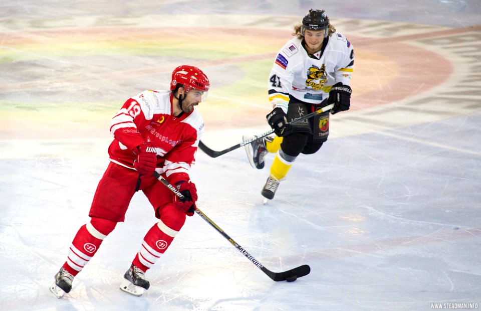 Bracknell Bees Vs Swindon Wildcats