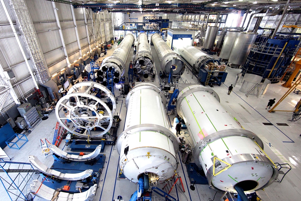 Transportation rocket spacex