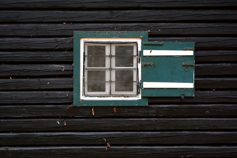 Wooden windows structure hauswand