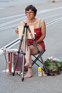 Paint image female road